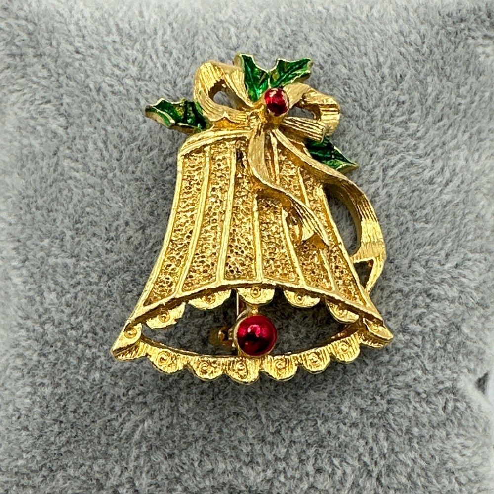 Vintage Christmas‎ Bell Brooch Enamel Jewelry Gerrys #643